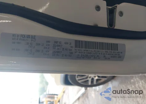 2018 Jeep Compass Latitude 4X4 from USA, damaged, VIN 3C4NJDBB1JT142712